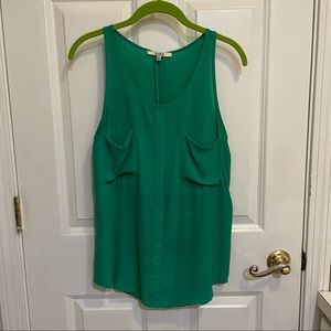 BB Dakota Green Sleeveless Top